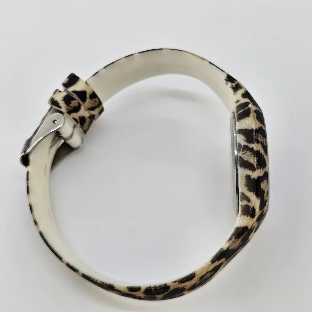 Women's Analog Watch 34MM White Dial Leopard Plastic Bands NEW Battery